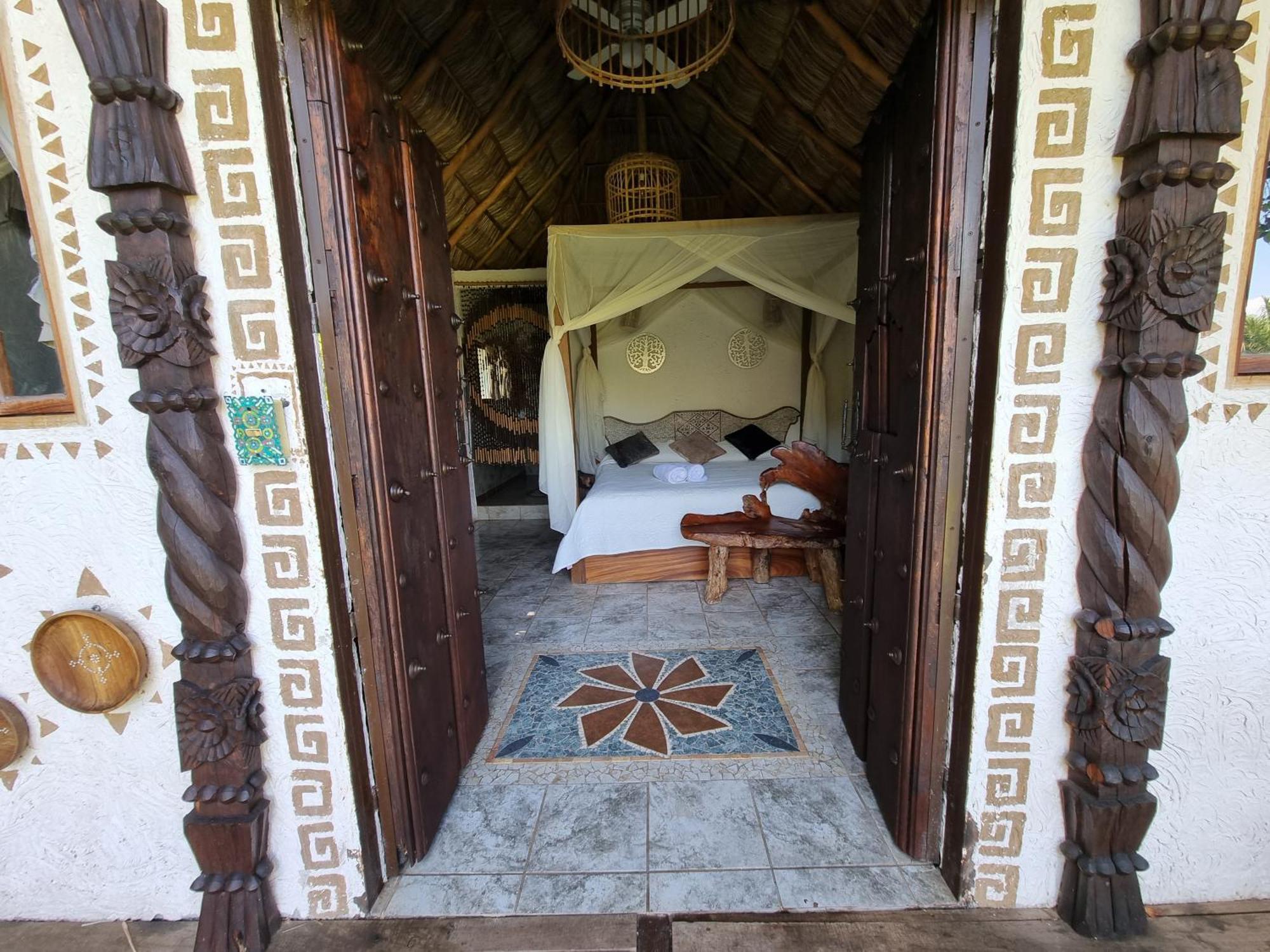 Eco Hotel Tahawi Ajijic Exterior photo